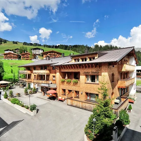 Lägenhetshotell Anna Maria Lech am Arlberg